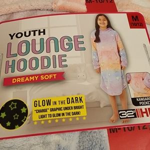 Youth girls lounge hoodie glows in the dark M 10-12